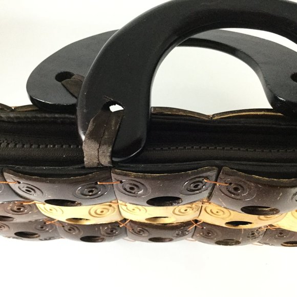 WNW Coconut Shell Woven Patchwork Purse Coconut - Picture 5 of 6